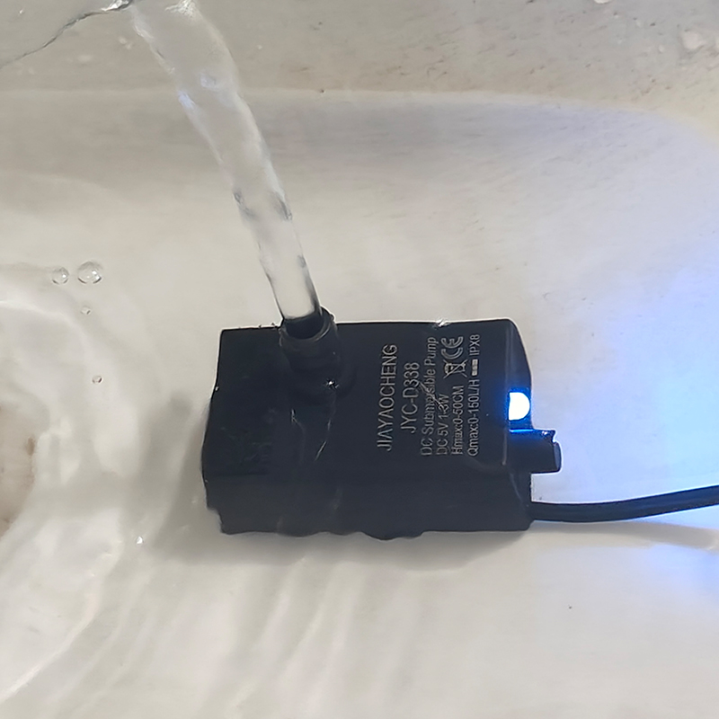 Ultra Quiet USB Aquarium Fish  - огляд і ціна Water Pump Submersible Mini